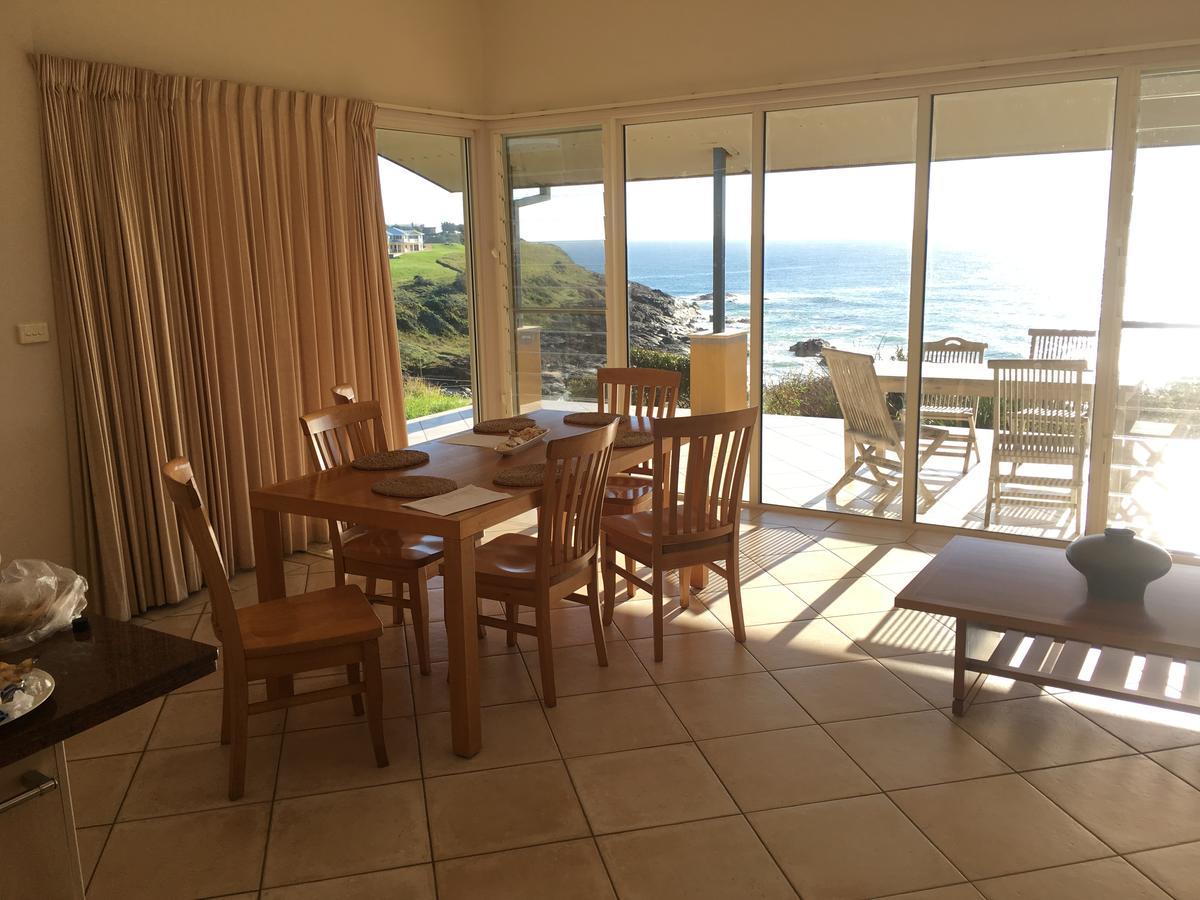 Oceanscape Luxury Beachfront Villas สกอตส์เฮด ภายนอก รูปภาพ