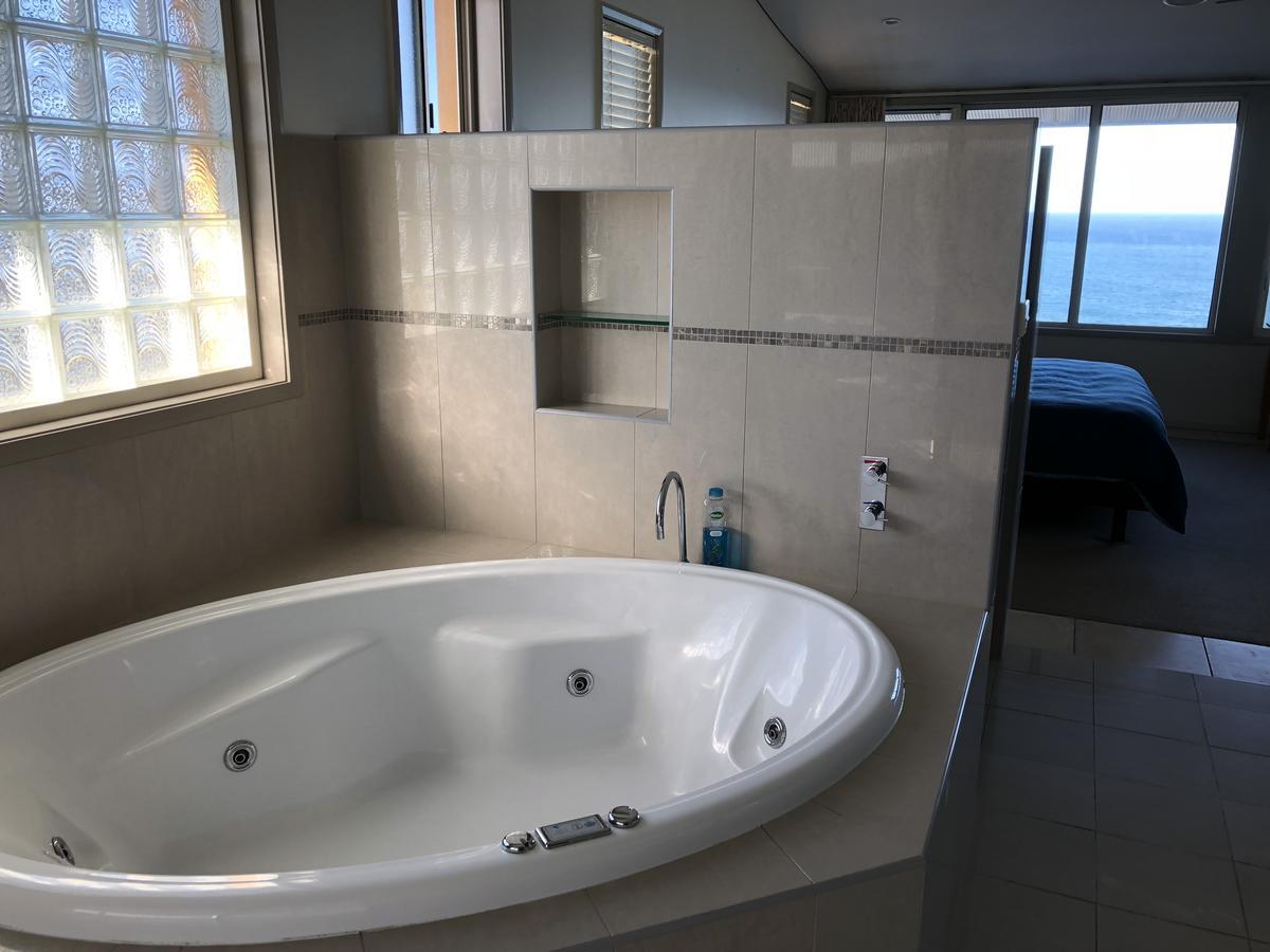 Oceanscape Luxury Beachfront Villas สกอตส์เฮด ห้อง รูปภาพ